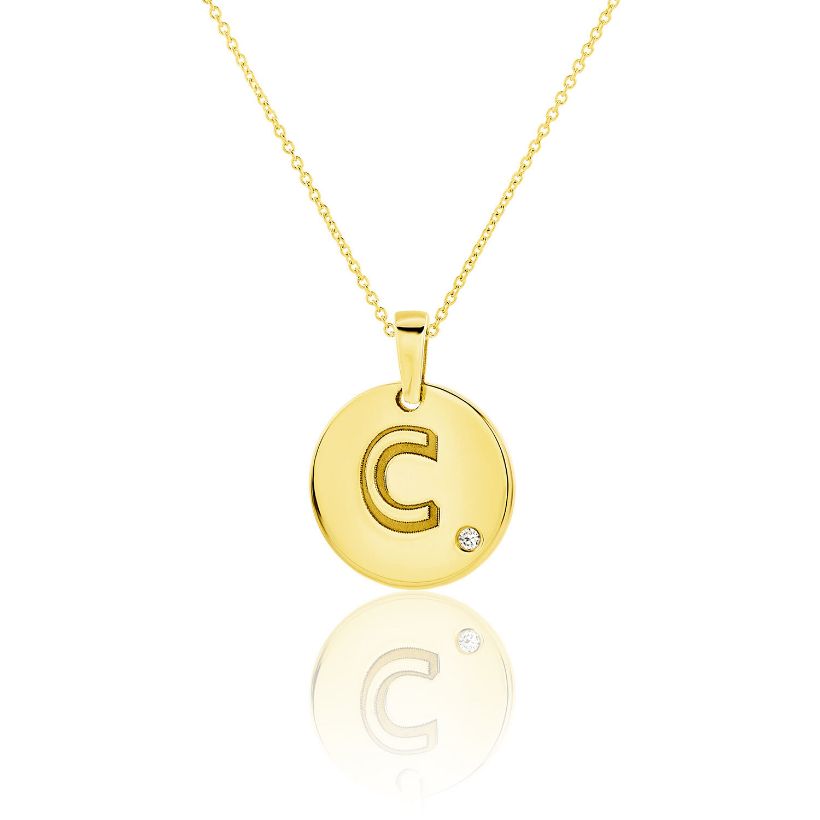 Μενταγιόν Alphabet μονόγραμμα ''C'' από χρυσό 18Κ με διαμάντι μπριγιάν