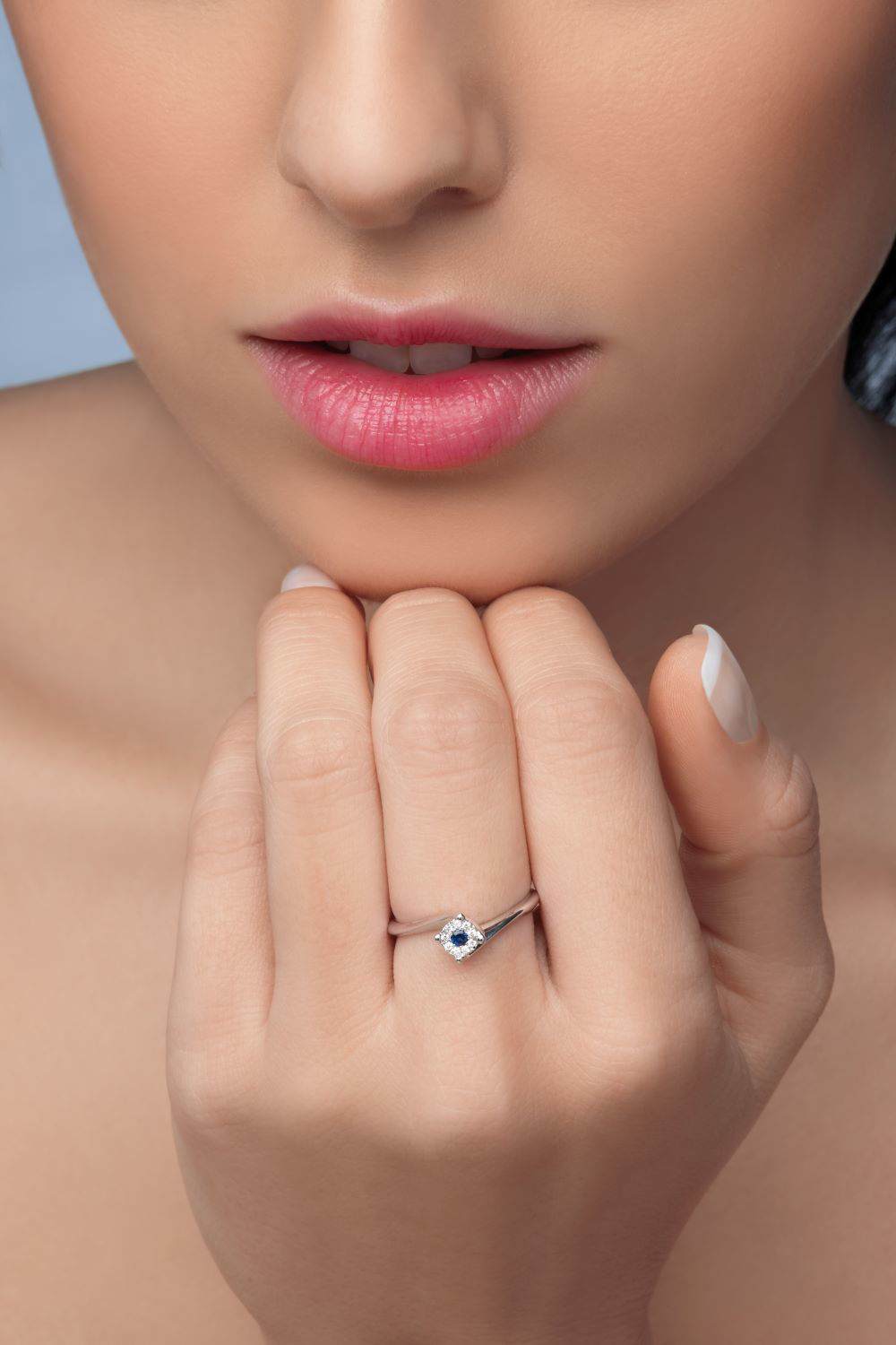 Δαχτυλίδι Gems από λευκό χρυσό 18K με ζαφείρι και διαμάντια μπριγιάν