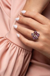 Δαχτυλίδι Secret Garden από χρυσό 18K με ρουμπίνι, ροζ ζαφείρι και διαμάντια μπριγιάν
