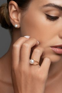 Δαχτυλίδι Pearls από χρυσό 18K με freshwater pearl