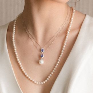 Κολιέ Gems από λευκό χρυσό 18K με τανζανίτη, freshwater pearl και διαμάντια μπριγιάν
